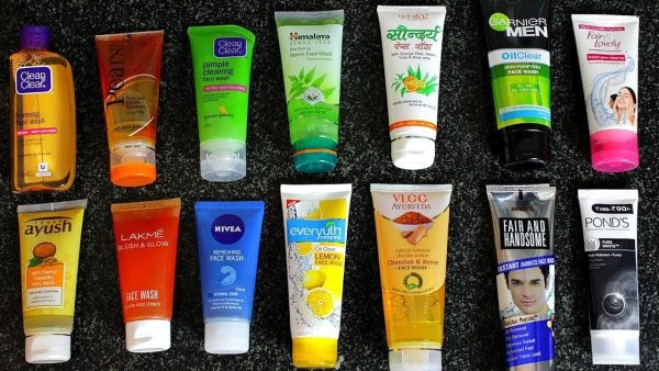 Benefits of using the best Face Wash for Pimples and Dark Spots